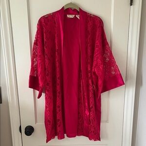 Vintage gold label Victoria’s Secret Satin Lace Kimono Robe red One Size Rom